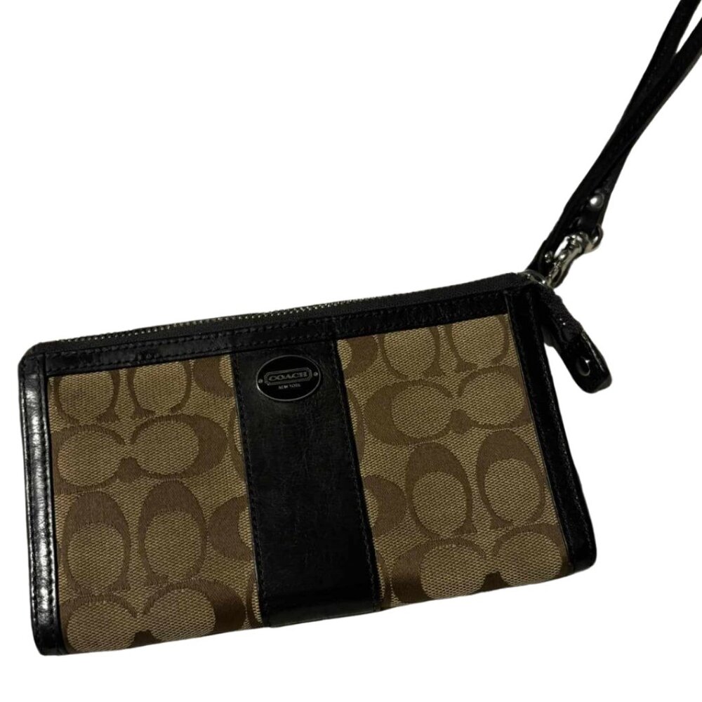 Women's Coach Signature Zippy Wristlet Wallet
